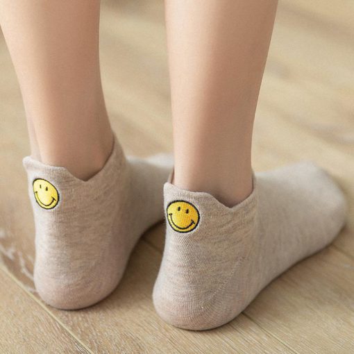 Čarape na petu, slatke nasmijane čarape na petu