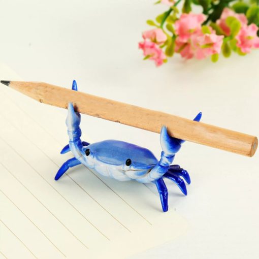 螃蟹笔筒
