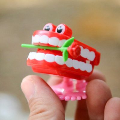 Chattering Teeth Toy,Wind Up Chattering Teeth