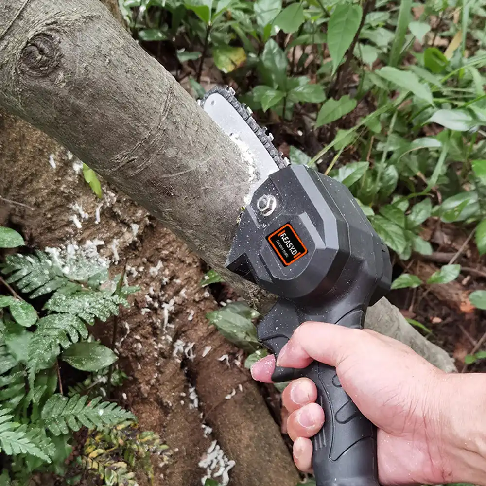 Mini Chainsaw