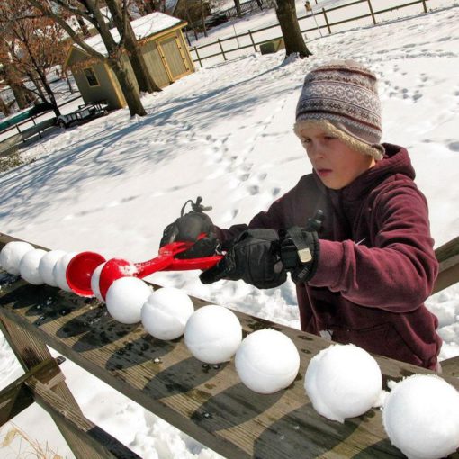 صانع كرة الثلج