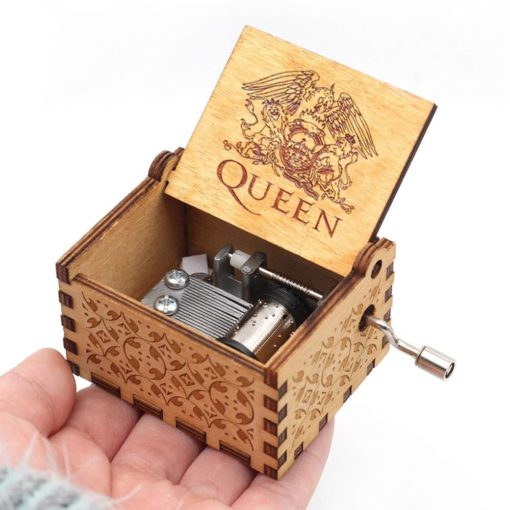 Дерев'яна музична шкатулка Queen з ручним приводом