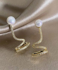 Zircon Pearl Ear Clamp