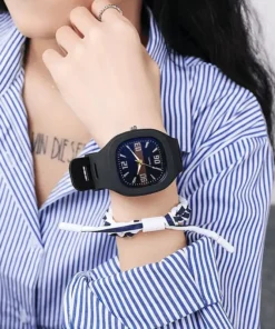 High Value Simple Fashion Watch