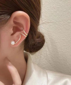 Zircon Pearl Ear Clamp
