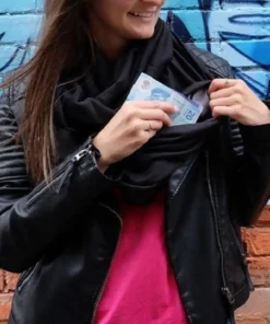 Anti Theft Scarf with Pocket