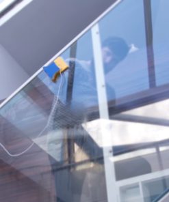 Magnetic Glass Cleaner Brush