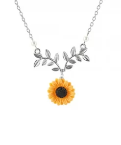Zinc Alloy Sunflower Pendant Necklace With Leaves