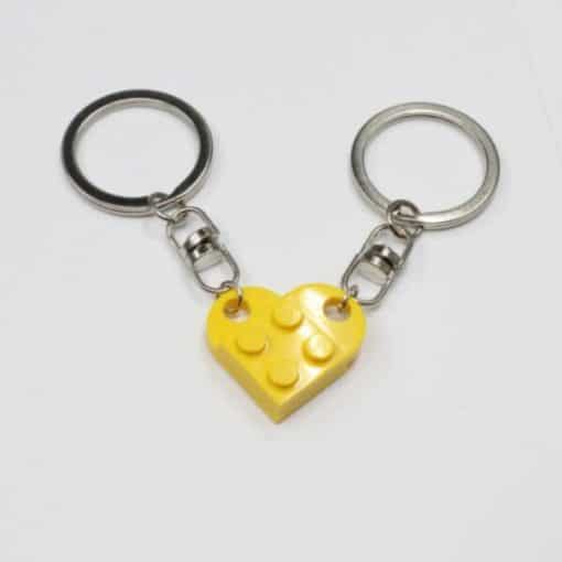 Gustung-gusto ng 2 Pcs na Mag-asawa ang Laruang Brick Heart Keychain