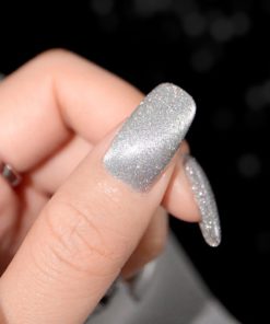 Diamond Cat Eye Nail Polish