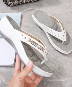 Casual Metal Buckle Sandals