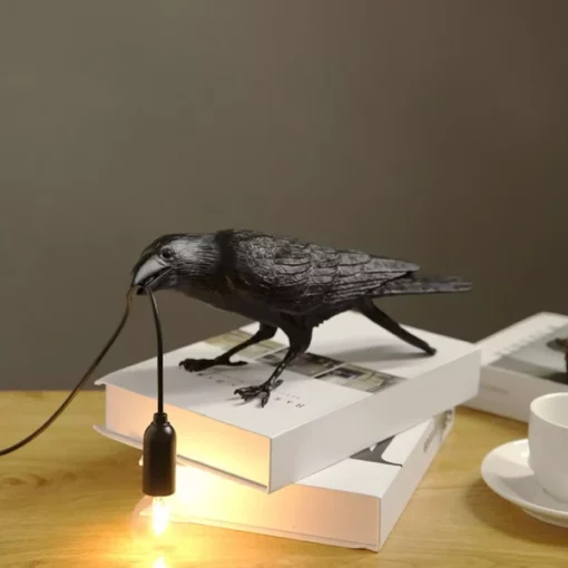 Црн гавран птица врана светилка за декор