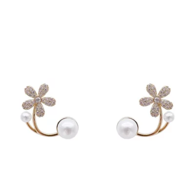 Elegant Flower Stud Earrings
