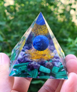 Creative Natural Crystal Universe Energy Pyramid