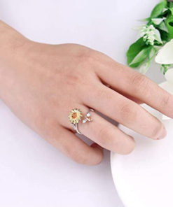 Elegant Sunflower Sunshine Rotating Ring
