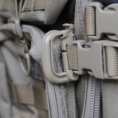 Molle Tactical Backpack EDC Shackle Barabiner