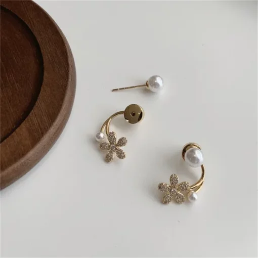 Elegant nga Flower Stud Earrings