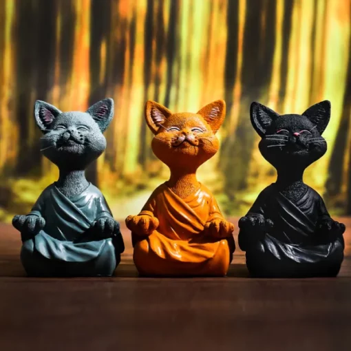 Malipayon nga Buddha Cat