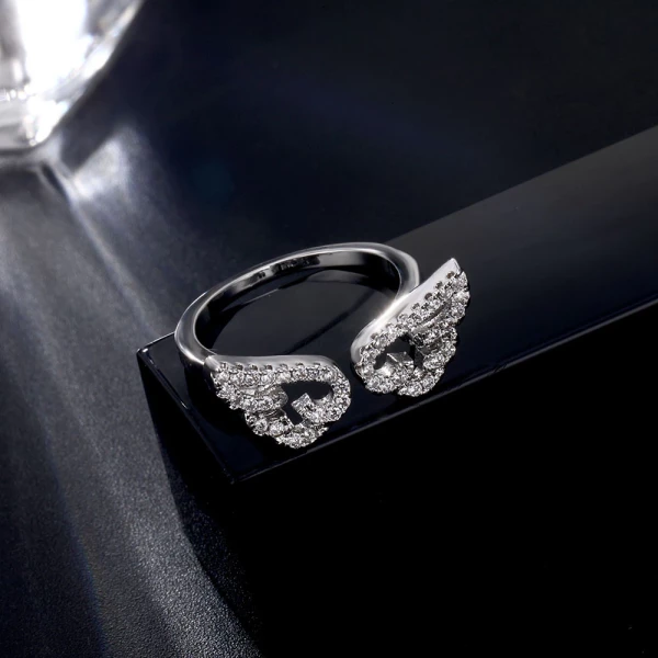 Adjustable Zinc Alloy Angel Wings Ring