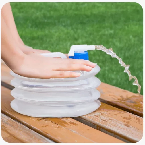 Collapsible Water Container nga May Spigot
