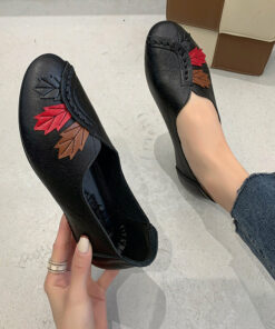 Women's Embroidered Low Heel Slip On Shoes