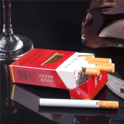 Butangas-Metallfeuerzeug in Zigarettenform