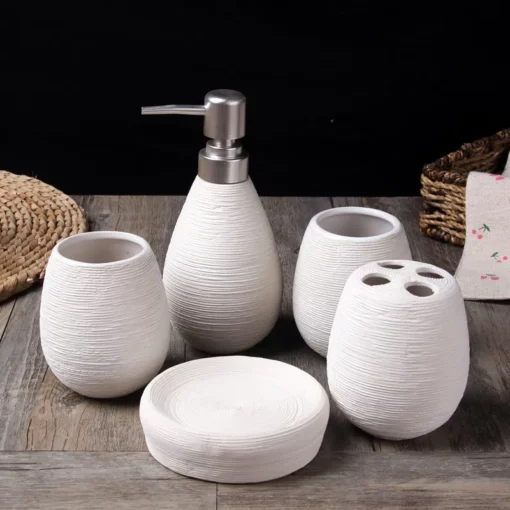 5 daļīgs matētas keramikas vannas istabas piederumu komplekts