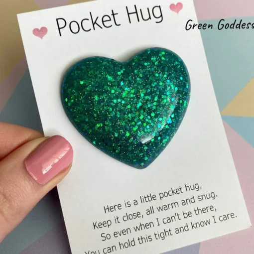 Trái tim Pocket Hug