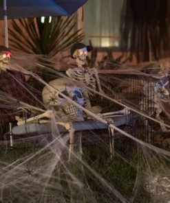 Spooky Halloween Spider Web Décor