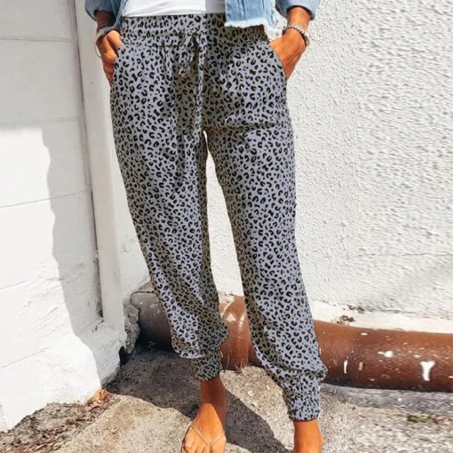 Pantalón casual para muller con cordón estampado de leopardo