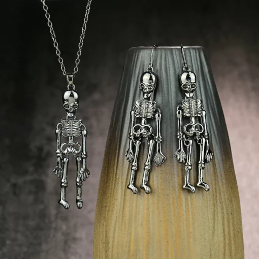 Retro Skeletru Man Necklace