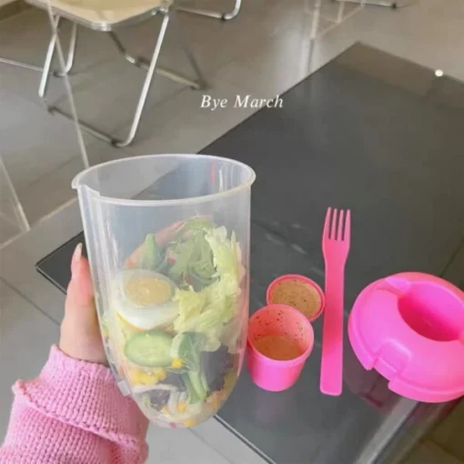 Salotų konteineris su puodeliu