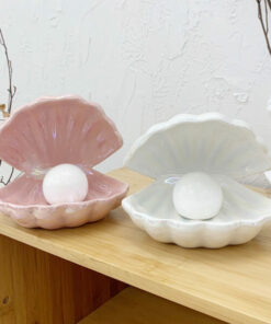 Ceramic Pearl Oyster Lamp