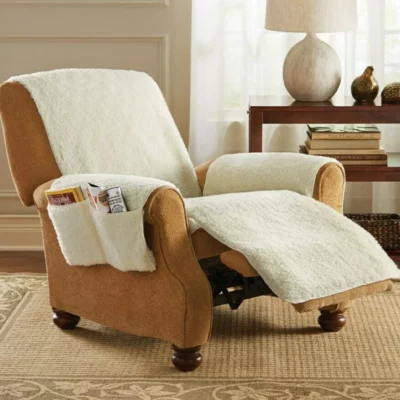 One-Piece Comfortable Fleece Recliner Cover with Pockets
