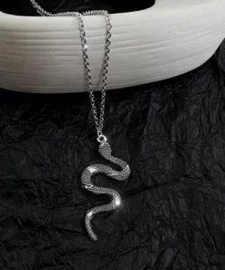Snake Pendant Necklace With Link Chain