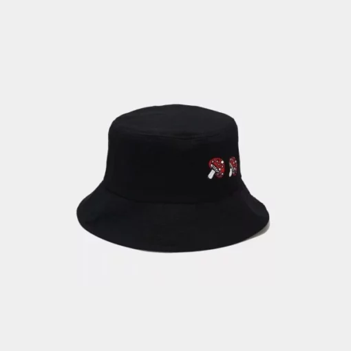 Urocza, estetyczna czapka w kształcie grzyba