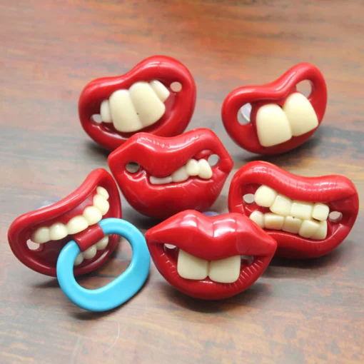 Biberonat qesharak të dhëmbëve për fëmijë