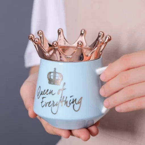 Taza Queen Of Everything para The Crown Girl