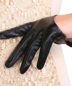Fashionable Women's Half Palm Gloves