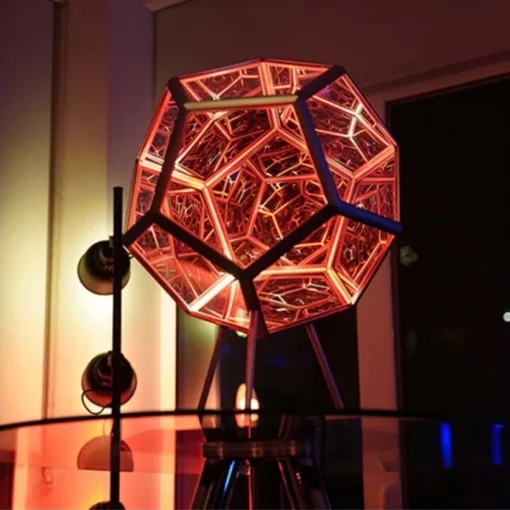 Farveskiftende uendelig dodekahedronlys