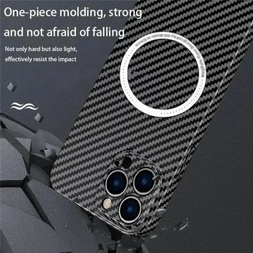 Калъф за iPhone с магнитно безжично зареждане с текстура от въглеродни влакна