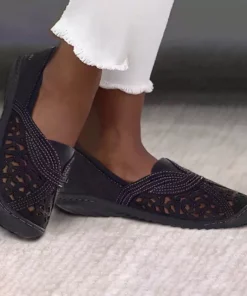 Hole Embroidered Toe Cap Casual Womens Shoes