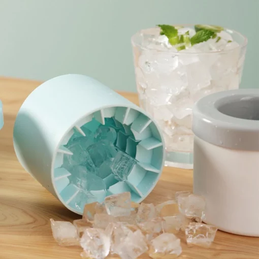 Portable 2 In 1 Ice Bucket Mold With Lid
