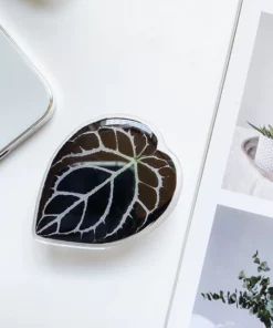 Cute Green Leaves Smartphone Holder