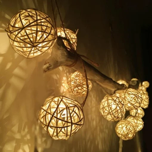 Volamena Ball LED String