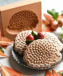 Wood Patterned Cookie Cutter