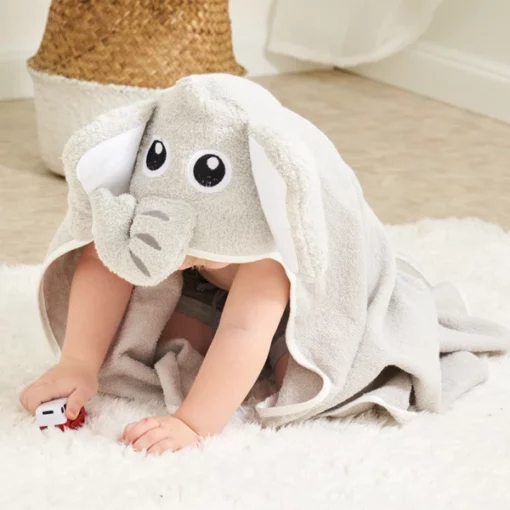 ゾウの赤ちゃん用フード付きバスタオル