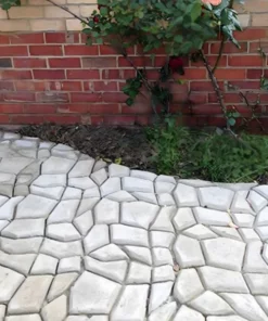 DIY Reusable Garden Easy Path Maker Mold