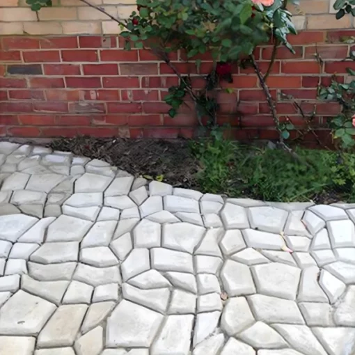 DIY Reusable Garden Easy Path Maker Mould