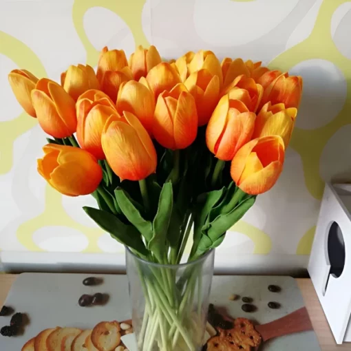 Fo tulip ki sanble reyèl